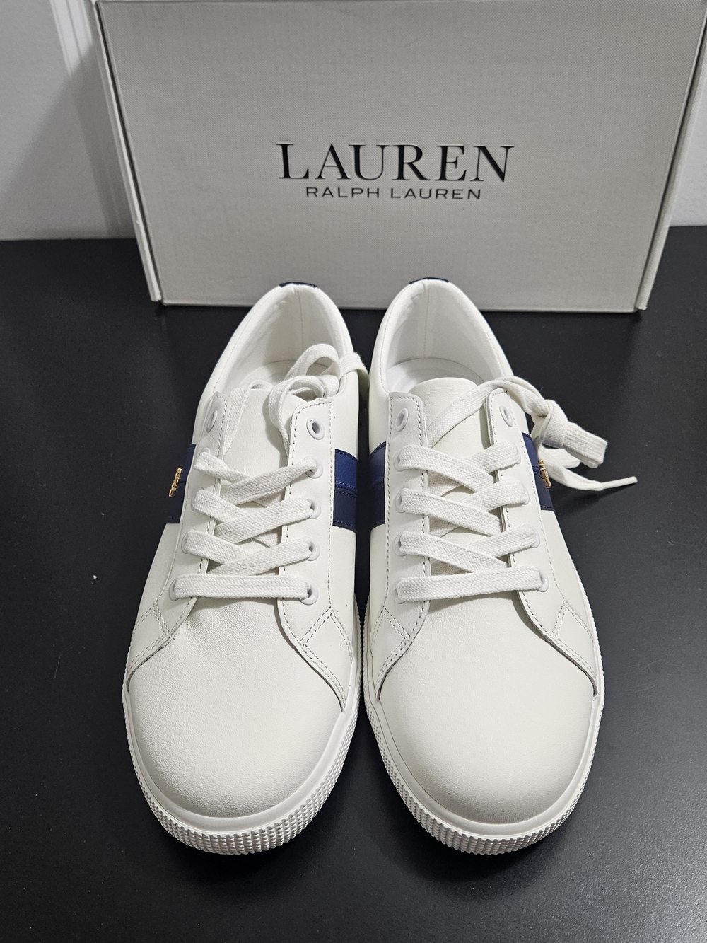 NIB Women's Lauren Ralph Lauren Janson II White Leather Sneakers Size 9.5B